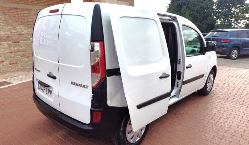 
Renault Kangoo 1.5 dCi Express Blue 95cv · 2 plazas · Blanca · 4 puertas · 3027-LRR · 26/05/2021 · 118.737 km full									