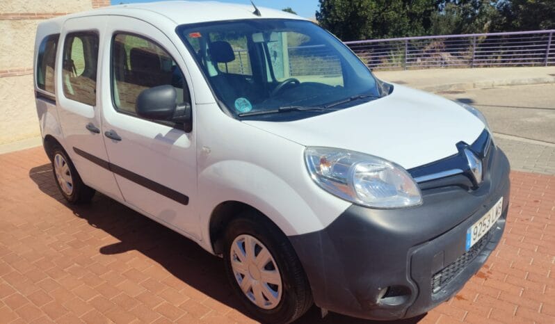 
Renault Kangoo 1.5 dCi Combi Profesional M1 Blue 95CV · 4 puertas · 5 asientos · 9253-LMS · 23/02/2021 · 145.729 km: full									