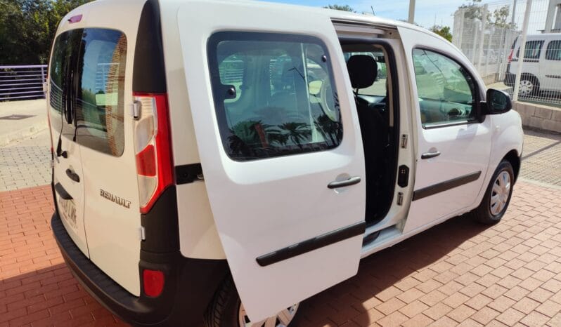 
Renault Kangoo 1.5 dCi Combi Profesional M1 Blue 95CV · 4 puertas · 5 asientos · 6246-LMR · 18/02/2021 · 143.427 km: full									