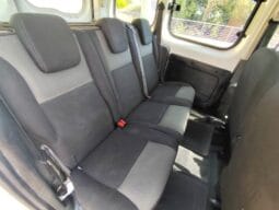 
Renault Kangoo 1.5 dCi Combi Profesional M1 Blue 95CV · 4 puertas · 5 asientos · 6246-LMR · 18/02/2021 · 143.427 km: full									