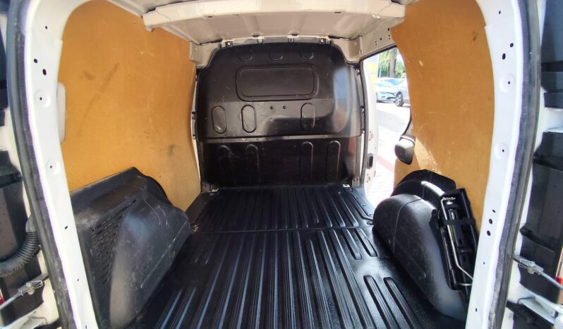 NISSAN NV250 L1H1 FURGON full
