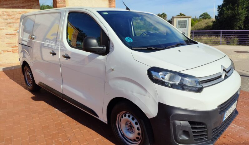 Citroën Jumpy 1.5 HDi 100 (100 cv) L2H1 · 2022 · 115.463 km full