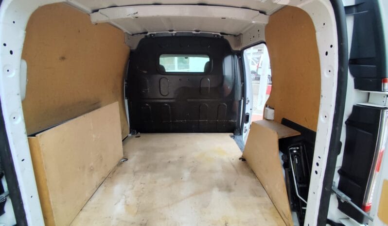 
								Renault Kangoo 1.5 dCi Express Blue 95cv · 2 plazas · Blanca · 4 puertas · 0919-LPR · 26/05/2021 · 111.031 km: full									