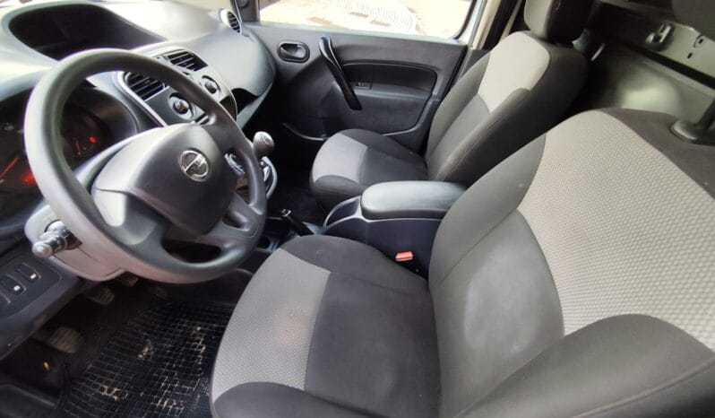 
								Nissan Nv250 FURGON 1.5DCI 1377-LJX 111.852 kms blanca full									