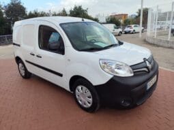 Renault Kangoo 1.5 dCi Express blue 95cv · 2 plazas · Blanca · 4 puertas · 5572-LRJ · 24/06/2021 · 116.872 km