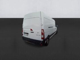 Renault Master L3H2 135CV 2022 · Furgón ocasión