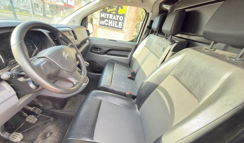 
Citroën Jumpy L2H1 120CV 2021 · Furgón ocasión full									