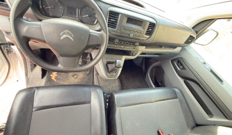 
Citroën Jumpy L2H1 120CV 2021 · Furgón ocasión full									