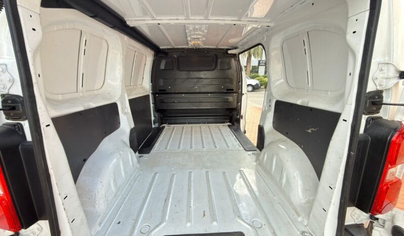 
Citroën Jumpy L2H1 120CV 2021 · Furgón ocasión full									