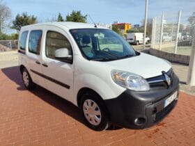 Renault Kangoo Combi 95CV 2021 · 5 plazas ocasión