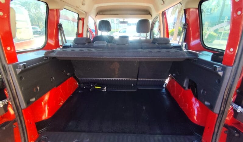 
Renault Kangoo Combi 80CV 2020 · 5 plazas ocasión full									