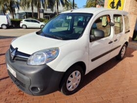 Renault Kangoo Combi 95CV 2020 · 5 plazas ocasión