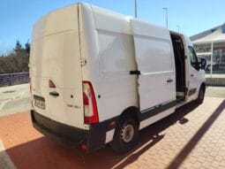 Renault Master L3H2 135CV 2022 · Furgón ocasión