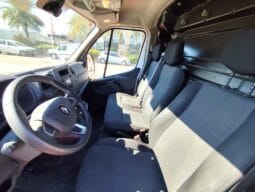 Renault Master L3H2 135CV 2022 · Furgón ocasión